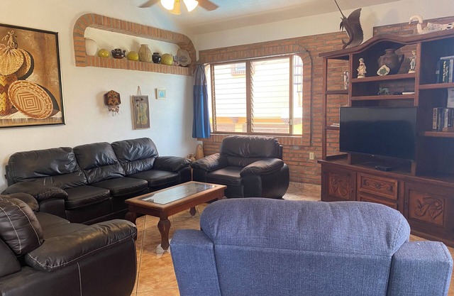 Nacar – Mother of Pearl - Second Floor Two-Bedroom Suite with Ocean View
