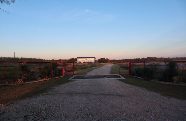 Nail 32 Ranch tiny home