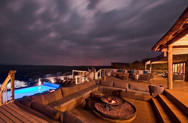 Nambiti Hills Private Game Lodge