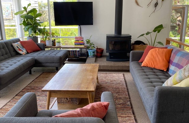 Naos - Separate Teenage Retreat And Pet Friendly