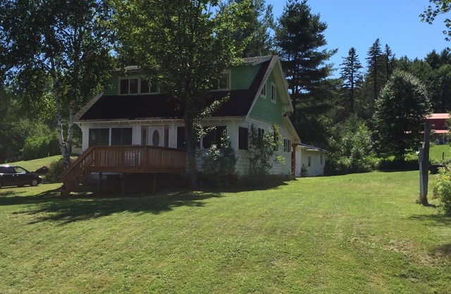 Natural Light, Hardwood Floor, 2-storey Adirondack Home, 3 Bed/2 Bath