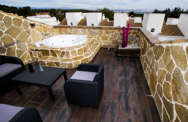 NATURE PLUS 2 - Barbecue - Jacuzzi - Pool
