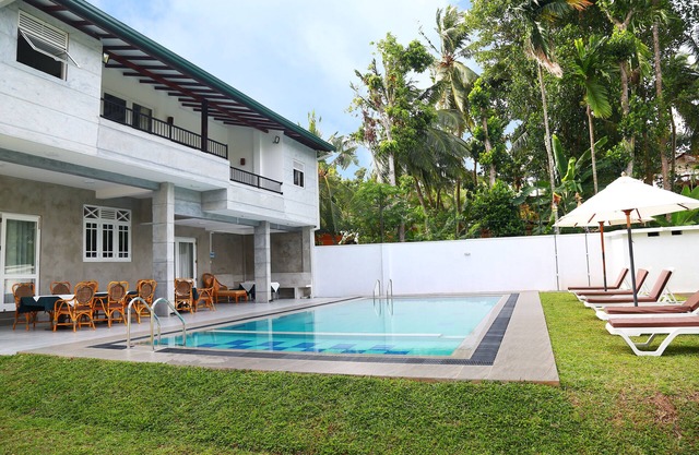 Nature Villa 6BR Holiday Home with Pool