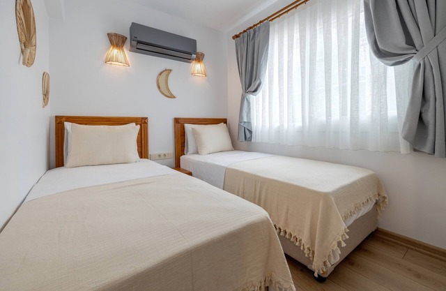 NAVALİA BEACH HOMES