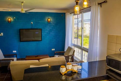 )ne Bed Near Sarova Whitesands Hotel