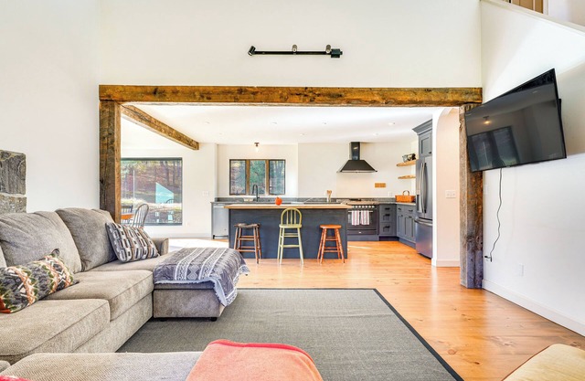 Near Okemo Slopes: Peaceful Home w/Trail Access