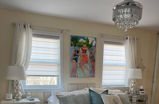 Near the bay, tranquility awaits you and your family in Ventnor this summer!