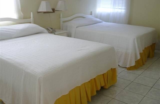 Negril Beach Condo - Jamaica - Hotel Room, no/kitchen Unit 1