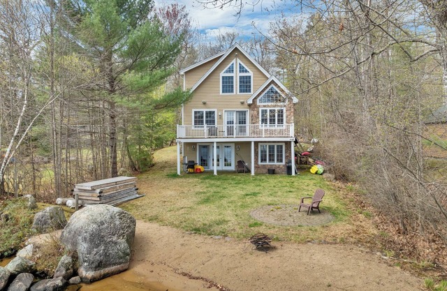 Never before rented light and bright home on Lake Winnipesaukee