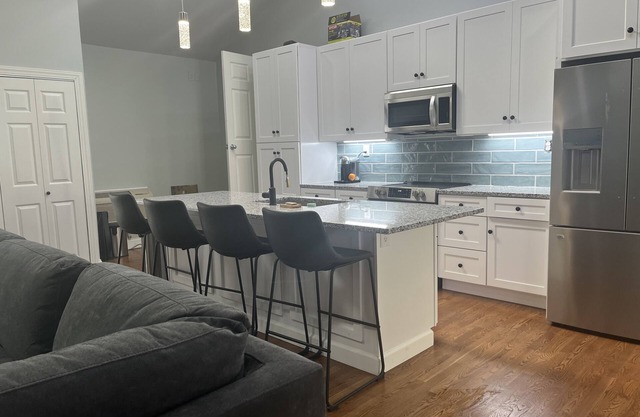 New 2-Bedroom Apartment walk to Guilford College & close to PTI Airport