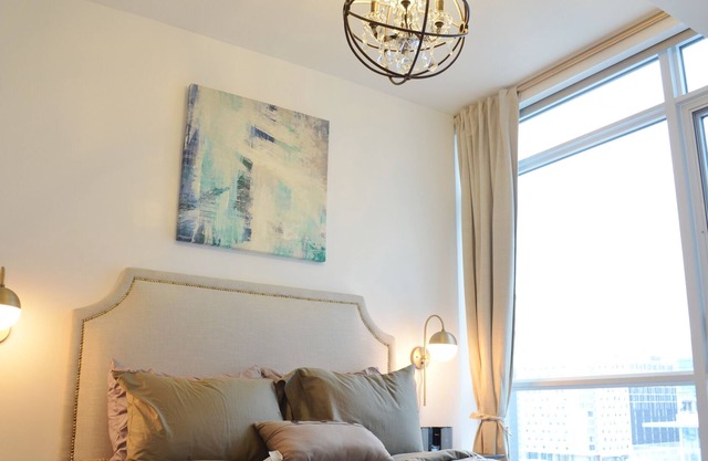 New 2 Bedrooms Apartment In The Trendy Downtown Riverfront East Village