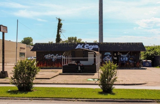 NEW 2400sqft Restaurant - Minutes from Downtown Dallas!