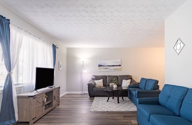 *NEW* - 3Bed/2.5Bath - Relax on Ridgetop