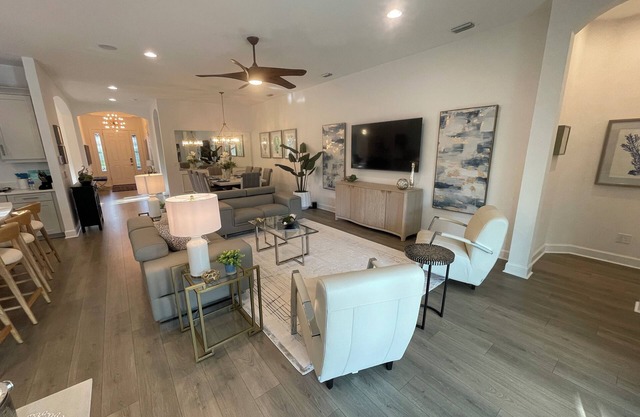 NEW-5 Star! Private Home-Custom Pool,Spa,Golf,Tennis,Pickleball Resort Community