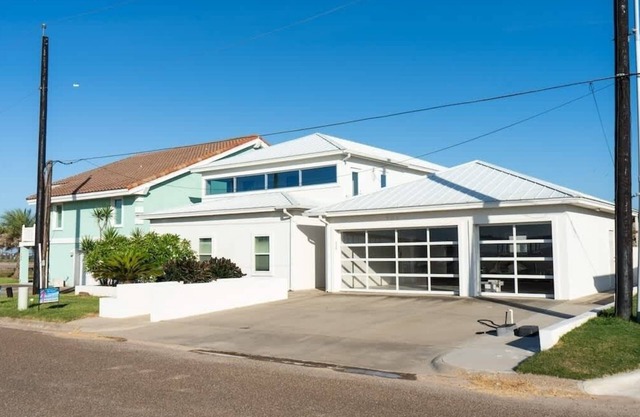 NEW! Adams st channel house