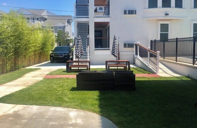 New Boutique Hotel/Condo 1.5 blocks from the beach & boardwalk #7