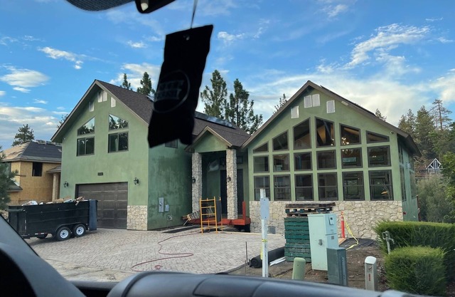 New Build- Walking distance to Slopes-Jacuzzi-Theater, Pool Table, -