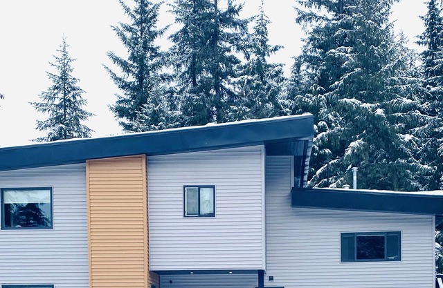 New construction- Less then a Mile from Alyeska Day-lodge