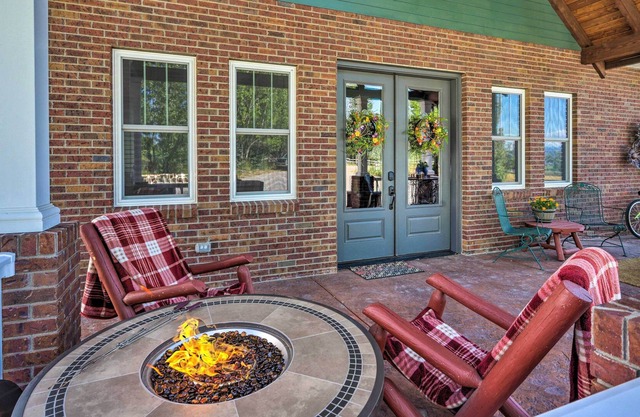 NEW! Cozy Fruita Apartment Near Biking & Rafting!