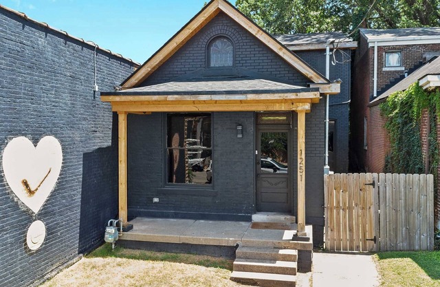 NEW Cozy Home in Shelby Park | Near Cafes & Stores