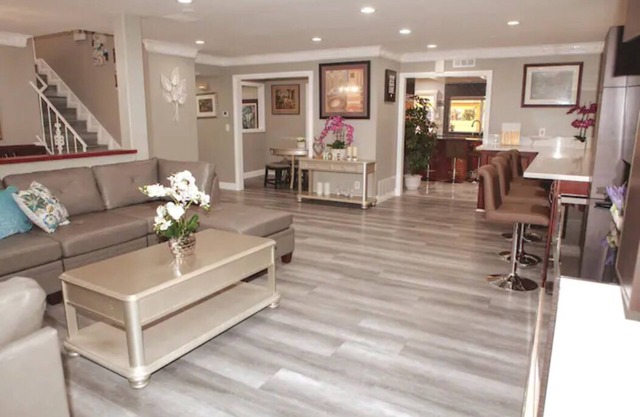 New Disney/Huntington/Knott's Vacation Home
