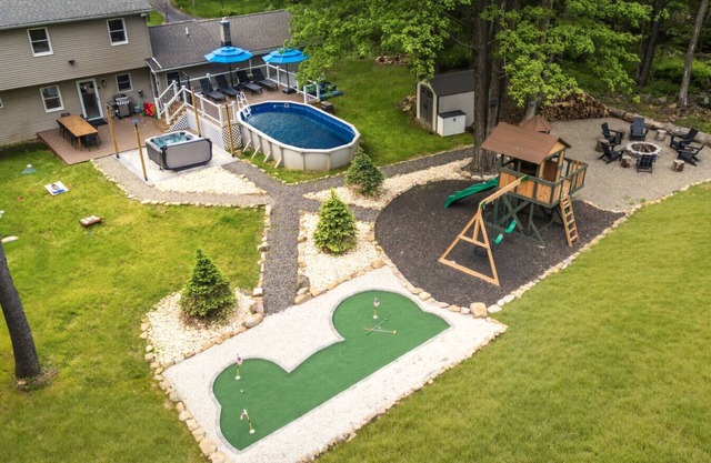 NEW! Dream House- Heated Salt Pool, Hot Tub, Game Room, Lake Access