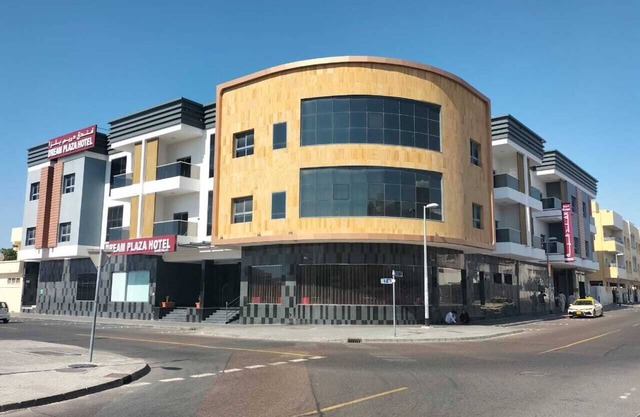 New Dream Plaza Hotel Apartment LLC