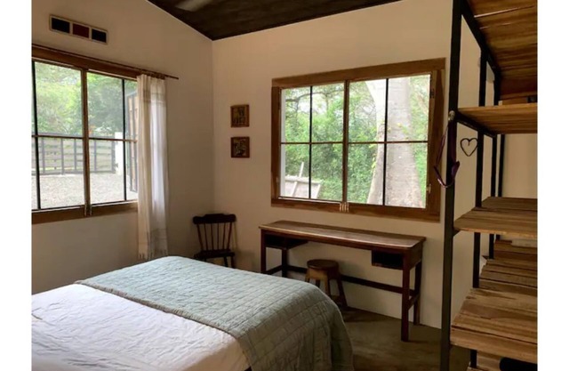 New, El Chic Shack, Rustic yet Comfy walk to Negra