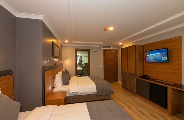 New Emin Hotel