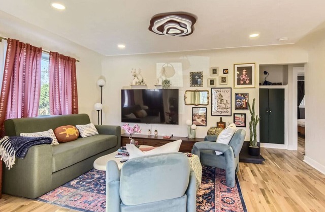 NEW I The Emerald Haus I Near Regis + Denver