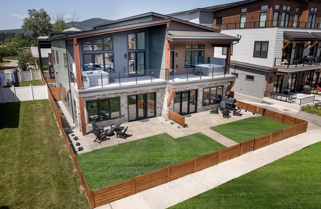 New! Inspiration Luxury Group Retreat - Sleeps 18