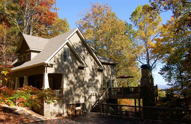 New Listing In Popular Big Canoe - Stunning Mountain View!