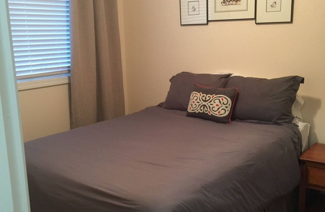 New Listing - Mendenhall Valley Sweet Spot II - Red Door