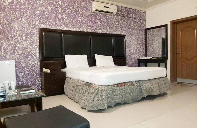 New Look Hotel