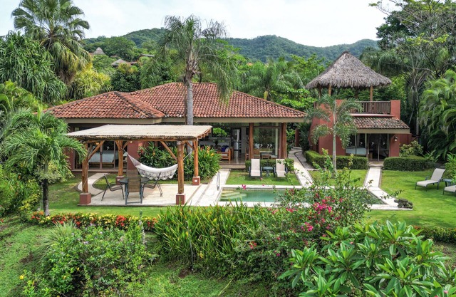 New Luxury-Naturen-3-BR villa in beautiful peaceful Islita, Pvt.pool