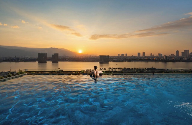 New Orient Hotel Danang