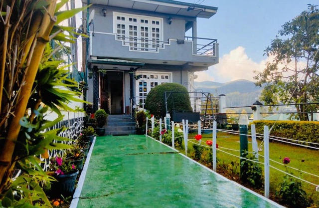 New Royal Mount Hotel