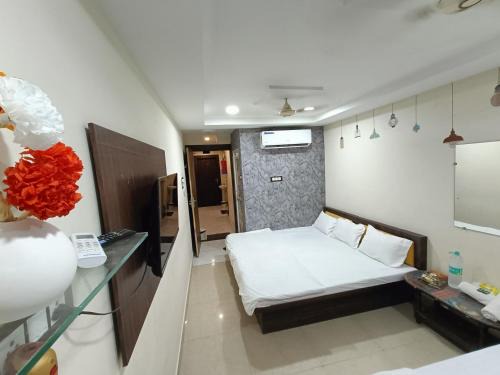 New SHIPRA TOWER