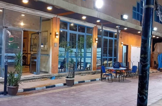 New Siesta Hotel