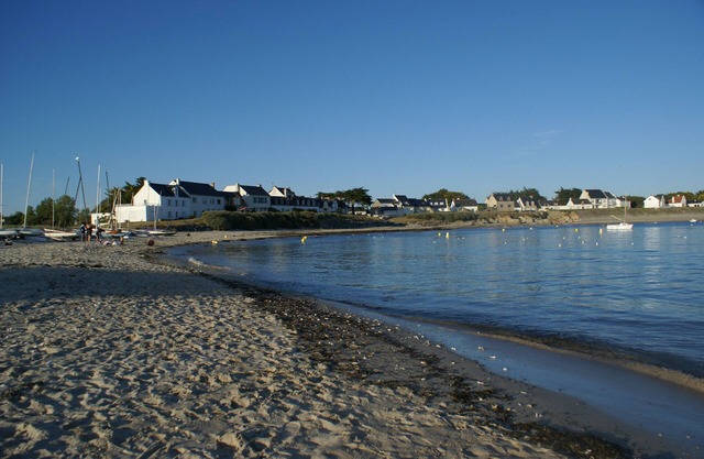 New villa 3 * sea view on closed ground 30 m from the beach