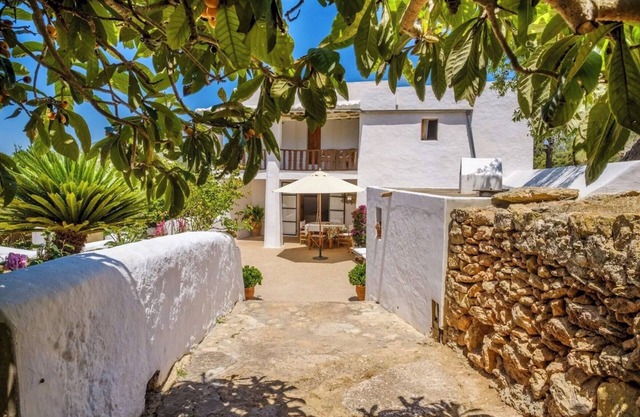New! Villa Can Mariano