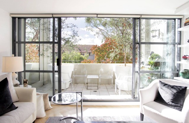 NEW YORK LOFT STYLE APARTMENT IN PADDINGTON