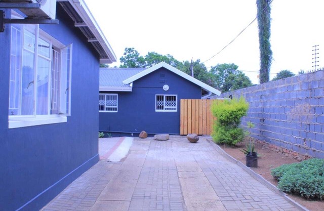 Newcastle Thully guest house
