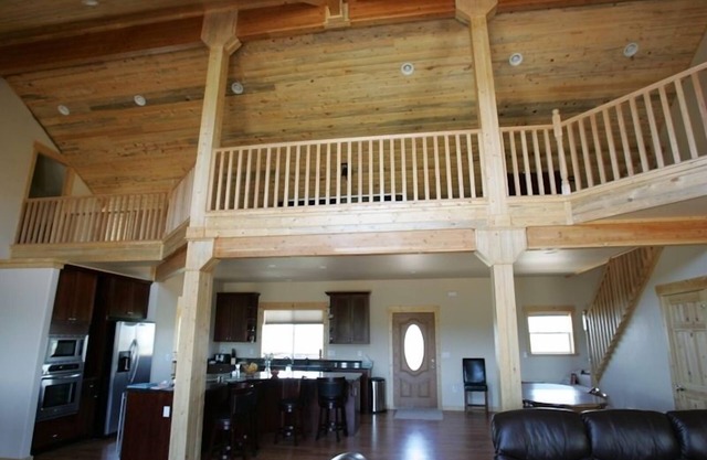 Newer home w pool table, ping pong, foosball, gym