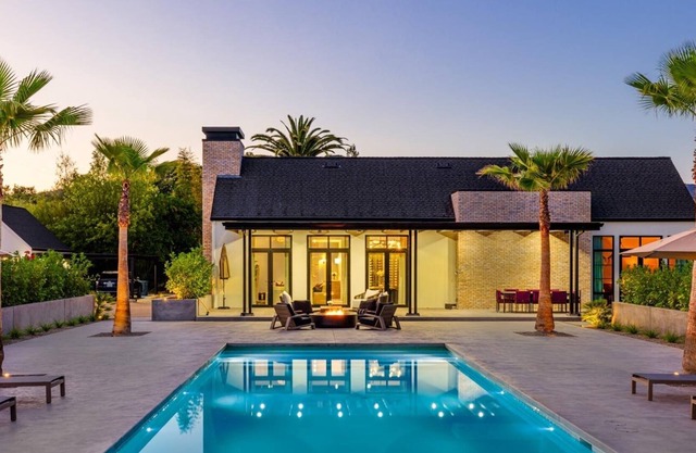 Newly Built Contemporary Villa