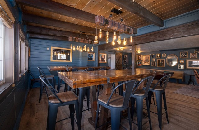 Newly renovated boutique property in the heart of Big Bear Lake!