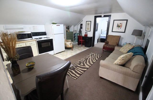 Newly Renovated, Completely Furnished Cozy Attic Apartment