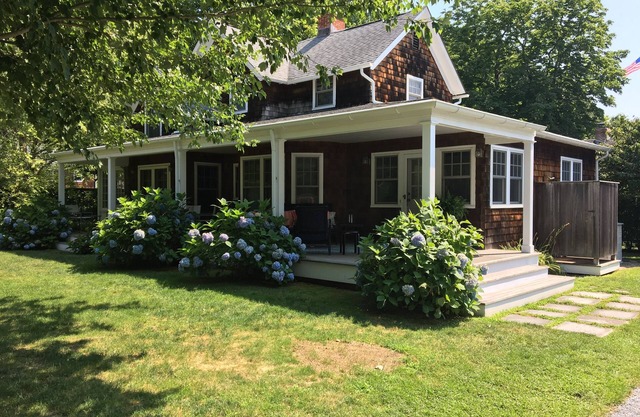 Newly Renovated Hamptons Home In The Heart Of Historic East Hampton Village