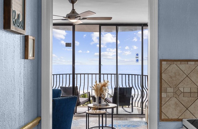 Newly Renovated Oceanfront 1BR Condo