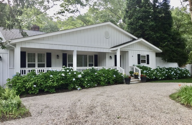 Newly Renovated, Wainscott Village, Heated Pool+5 min to Beach